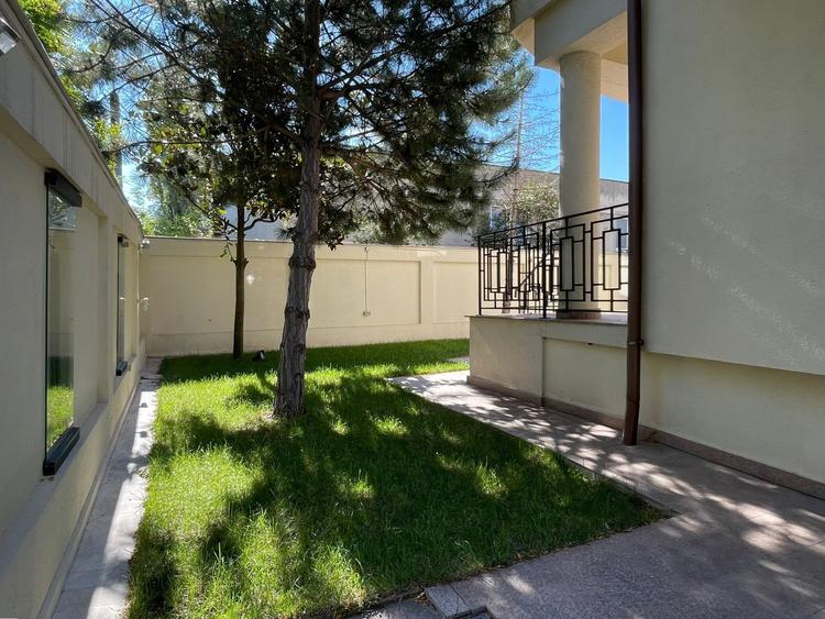 Faleza Nord - Universitate, Vila D+P+2 langa plaja, mobilata si utilata lux - 6