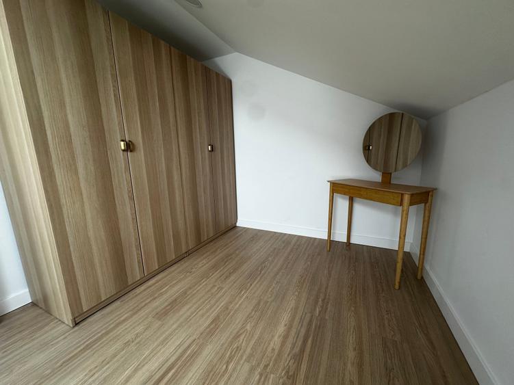 Apartament cu 2 camere semidecomandat în Sisești