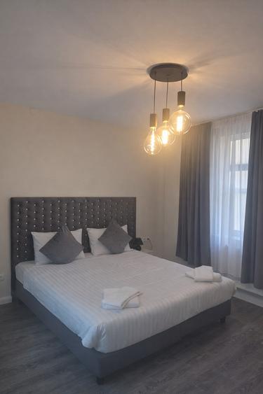 Garsoniera Premium P-ta Victoriei | Clădire Tip Hotel | Metrou 3 min - 6