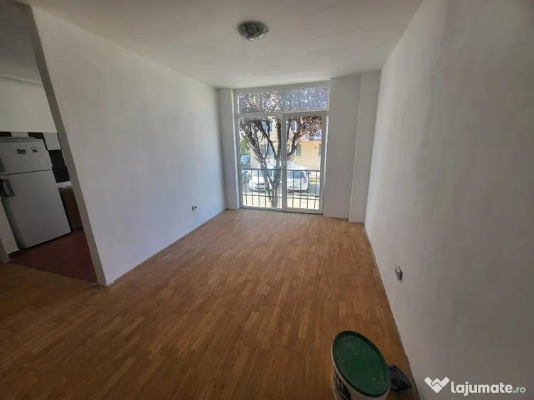 Garsonieră semidecomandată în Florești