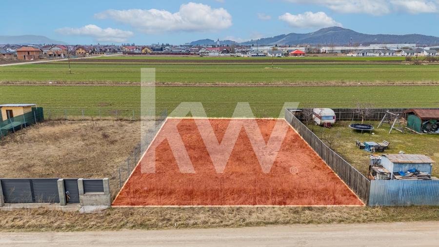 Teren intravilan Hărman, 500 mp, zonă bună, vecinătăți construite, comision 0%. - 3