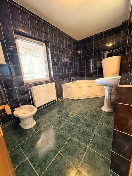 Casa individuala cu teren 1170 mp | 413 mp | 6 camere, Tractorul - 10