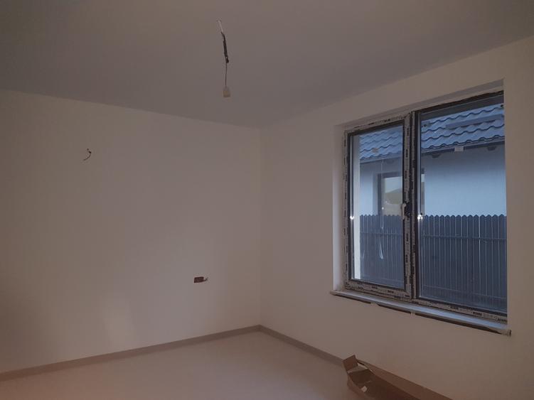 Casa plan parter noua, trei camere, doua bai, terasa, beci, curte 500mp, Lilieci - 7