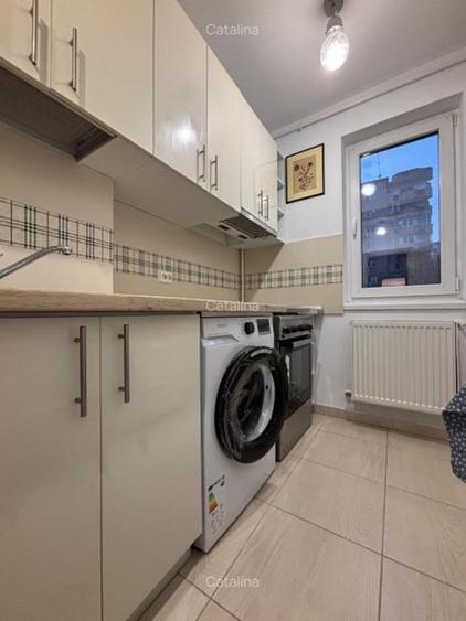 Apartament cu 2 camere semidecomandat, mobilat în Sebastian