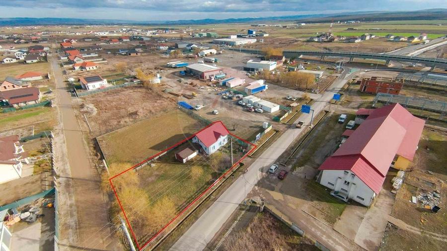 Casă / Cabinet Veterinar de vânzare în Oșorhei - 8