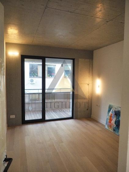 Apartament cu 4 camere decomandat în Dorobanți - 9