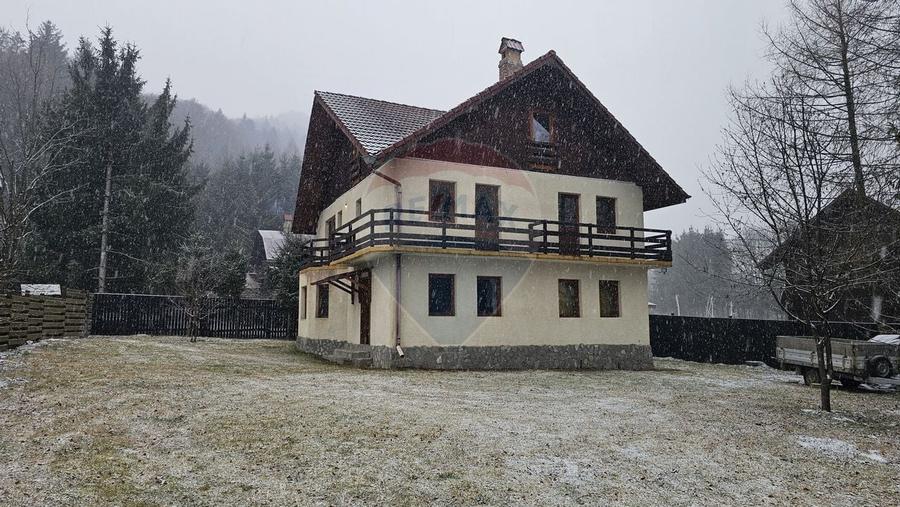 Comision 0% | Casă de vacanță în Plaiul Foii | P+E+M | Cadru natural - 1