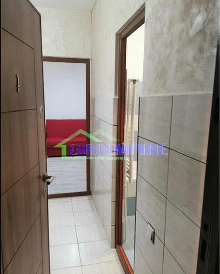 Garsoniera de vanzare zona CET - 8