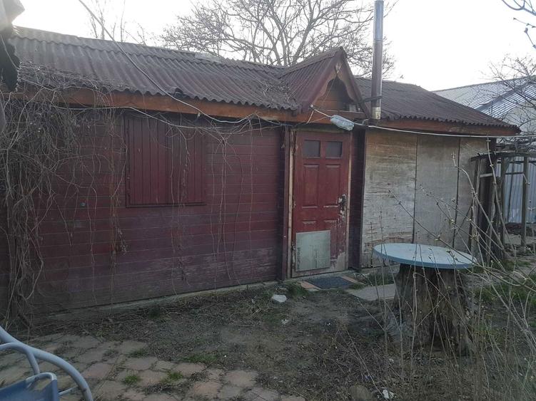 Inchiriez casuta de vacanta in zona Vladiceni, com. TOMESTI Jud. IASI - 1