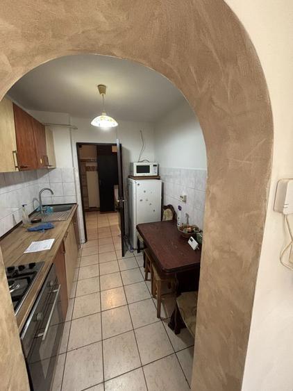 Inchiriez ap 2 camere Nicolina - 6