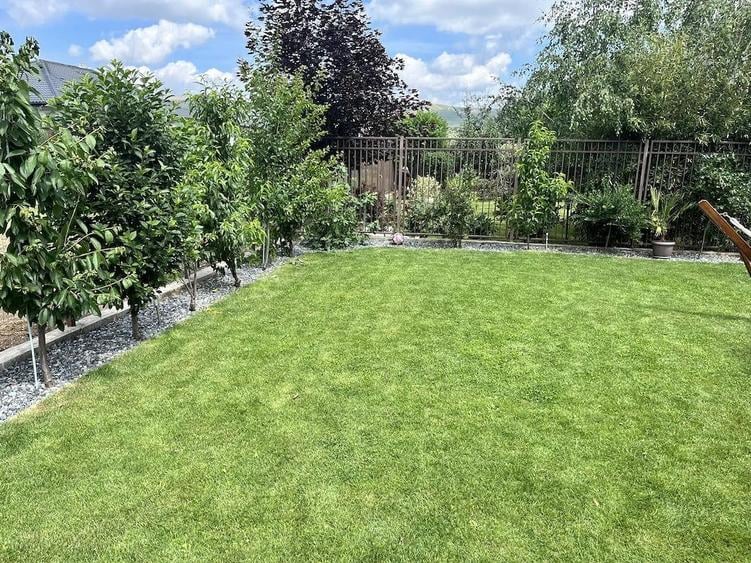 Vand duplex in zona ?esul de sus Flore?ti - 2