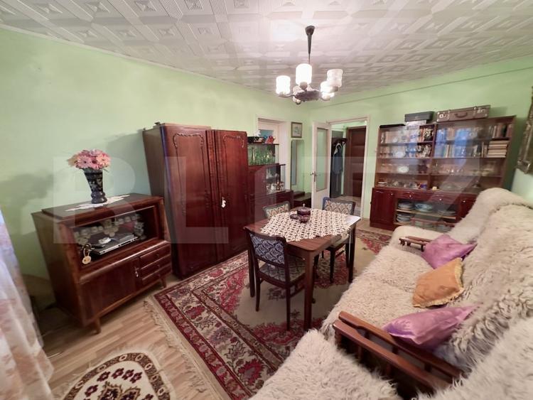 Apartament cu 2 camere decomandat, mobilat în Cugir