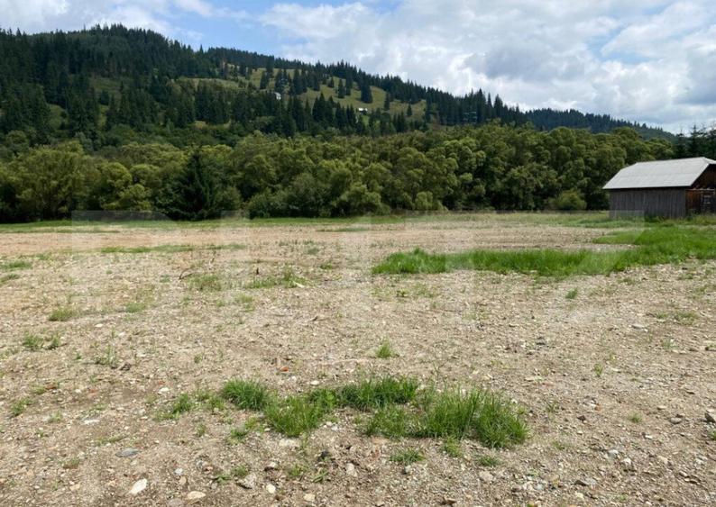 Vanzare teren cu deschidere la drum Vatra Dornei - 1