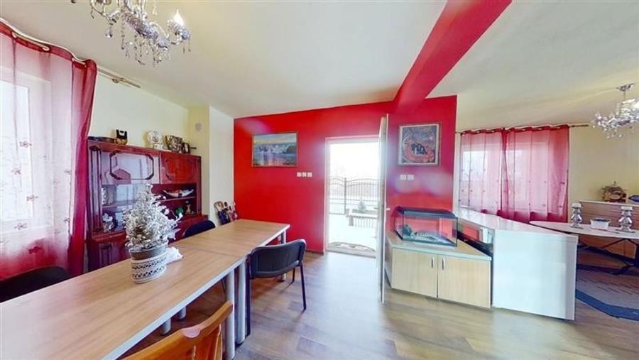 Acasa in Rasnov:Casa cu 5 camere,curte mare si liniste deplina, 500 mp teren, Ce - 16