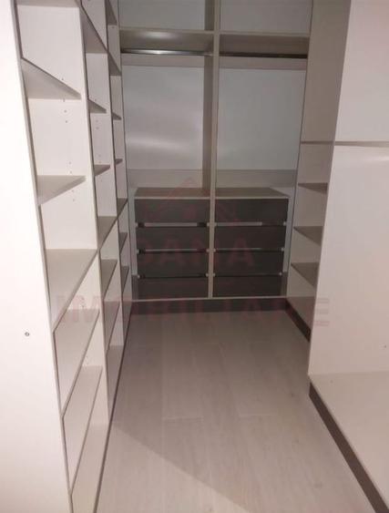 VILĂ TIP TRIPLEX/ LA CHEIE/ &Icirc;N CARANSEBEȘ/,JUD.C-S COMISION 0% - 14