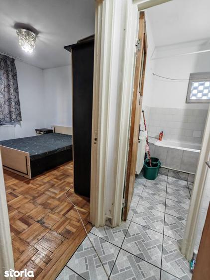 Apartament 2 camere Craiovei, etaj 2, centrala termica, confort 1 - 5