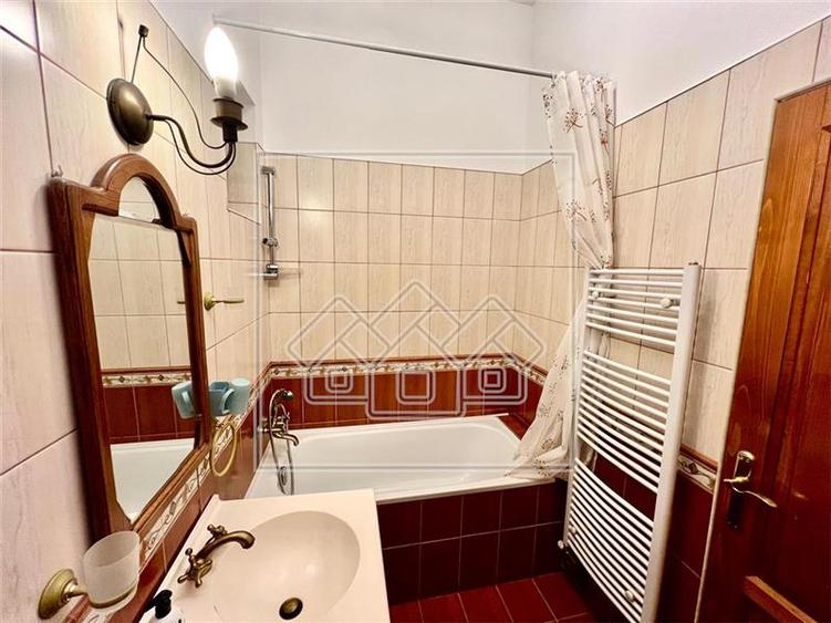 Apartament de vanzare - 67 mp, terasa mare - Zona buna - 9