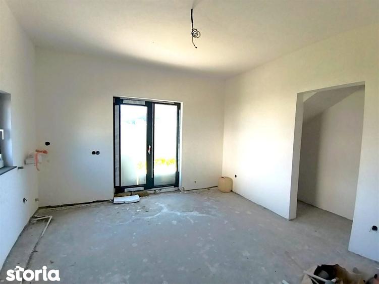 Vila P+E+Pod | 200 MP Utili | ?cheia | Drum Privat - 14