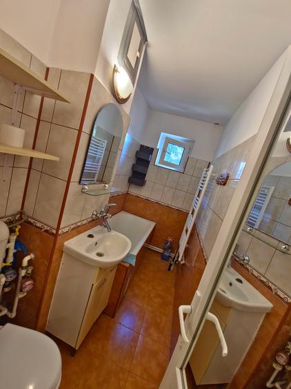 Groapă Inel II 3 Camere  Etaj 1  Semidecomandat  Centrală Gaz  Mobilat - 9