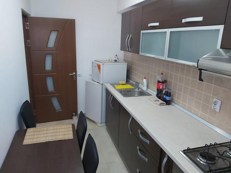 Garsoniera modrna in bloc nou ( bloc Macro ) in Gavana - 9