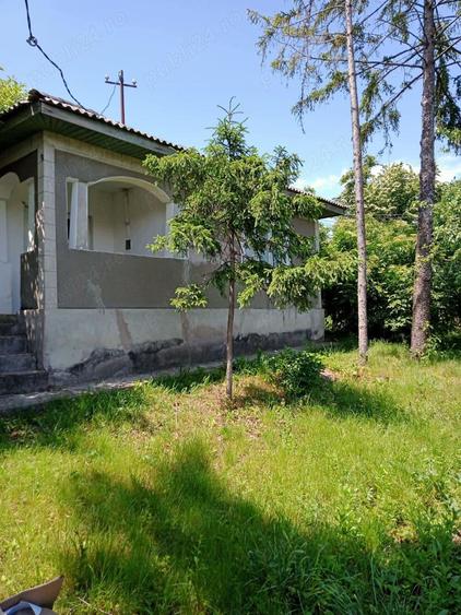 Casa de vinzare ,2 camere ,anexe - 7