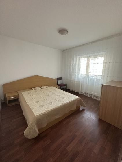 Apartament cu 3 camere de inchieriat langa Catedrala Eroilor - 1