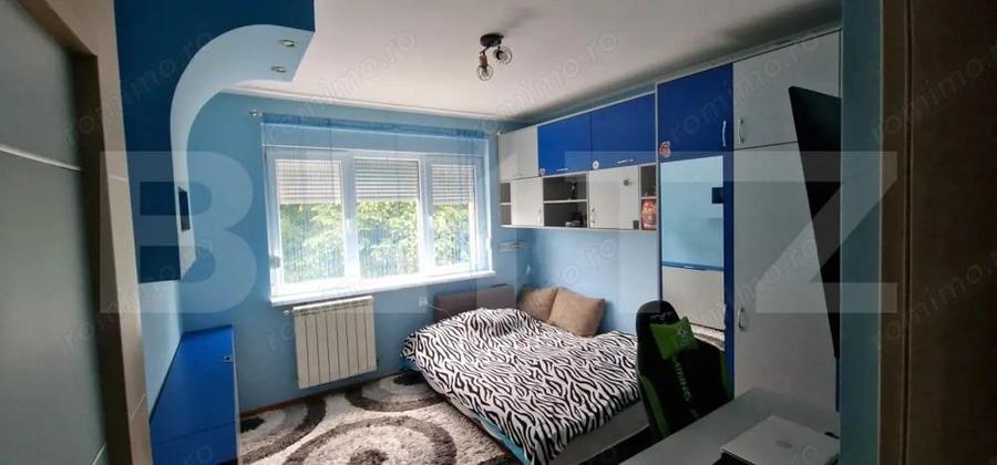 Apartament 3 camere, 57 mp, zona Micro 1 - 12