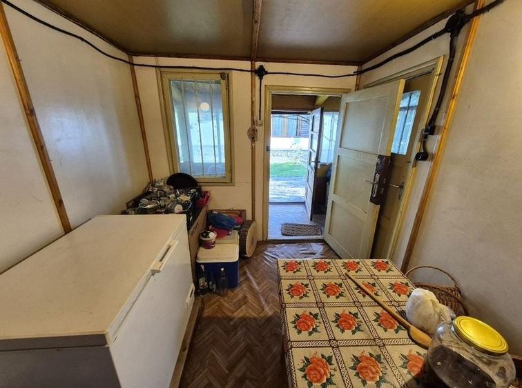 Cabana de lemn cu fundatie 86 mp+ livada pomi fructiferi+teren 847 mp - 9