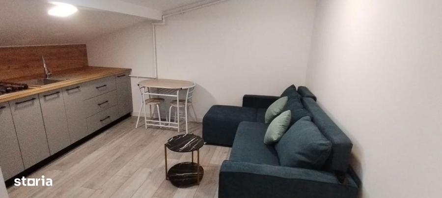 BLOC CU LIFT, MANSARDA DE INCHIRIAT, PARCARE INCLUSA - 7