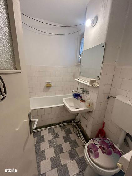 De vanzare apartament 3 camere decomandat situat in zona Starii Civile - 1