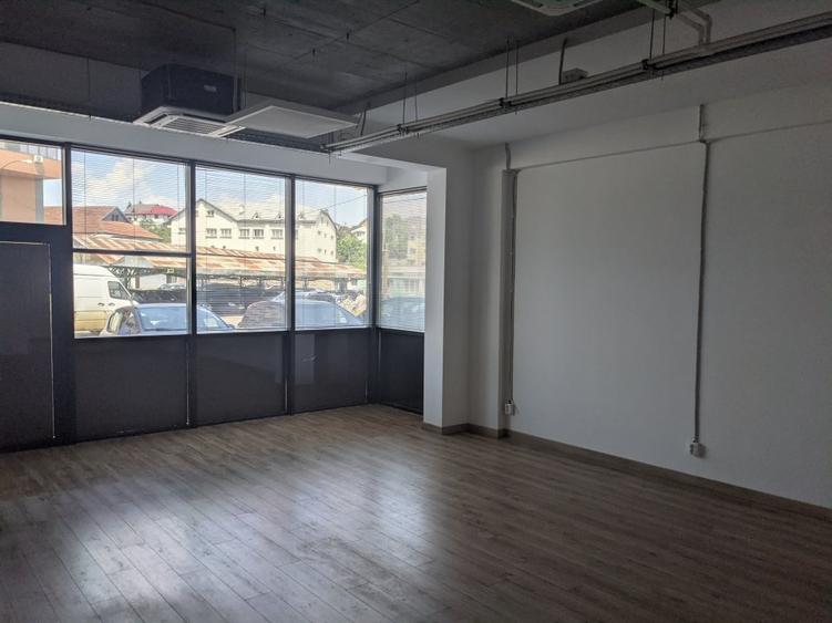 Proprietar- inchiriez spatiu birou 77 m.p. Strada Vasile Lupu- Piata Doi Baieti - 1