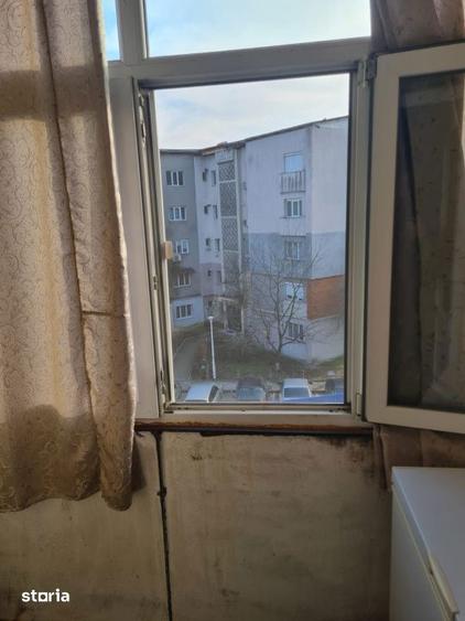 Apartament Bals 2 camere, 39 mp, centrala proprie, etaj 3/4 - 5