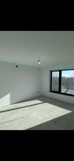 Vanzare casa 5 camere, in Stejnicu, la 3 km de Ploiesti - 3