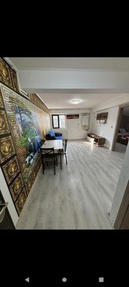 Ofer spre inchiriere apartament cu 3 camere - 3