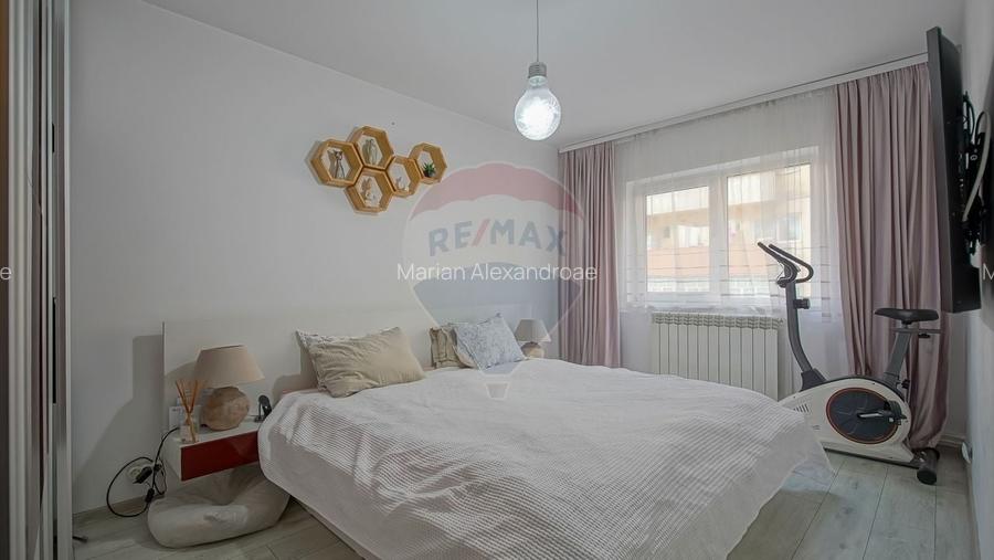 Apartament cu 3 camere semidecomandat, mobilat în Tohanu Vechi Apartament cu 3 camere semidecomandat, mobilat în Tohanu Vechi