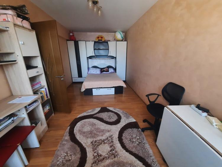 Apartament cu 1 camera decomandat, etaj 4/4, zona Frumoasa - 1