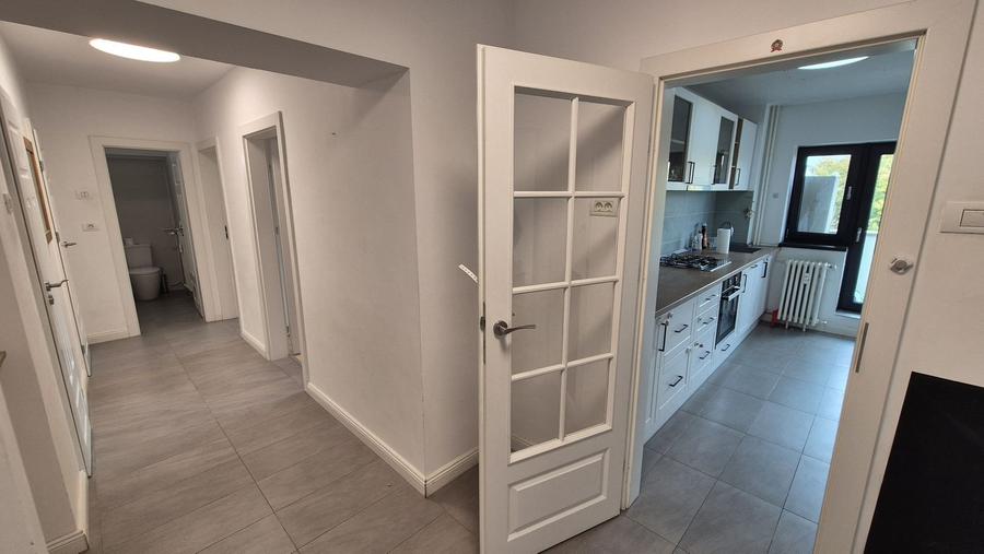 Apartament cu 3 camere 90,11 mp, bloc 1996 - Unirii - 6