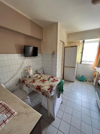 Apartament 3 camere confort 1 Calarasi IV etaj 8/8 cu Pod,Liber. - 5