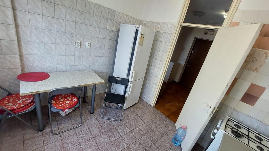 Apartament cu 2 camere semidecomandat în Veteranilor