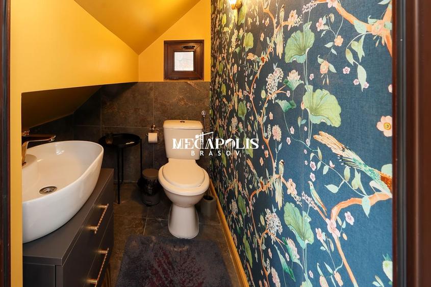 Pensiune/Vilă de vânzare în Bran | 8 camere | 180 mp - 18