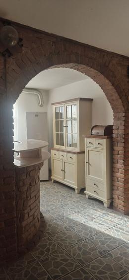 Inchiriez apartament cu loc de parcare. - 2