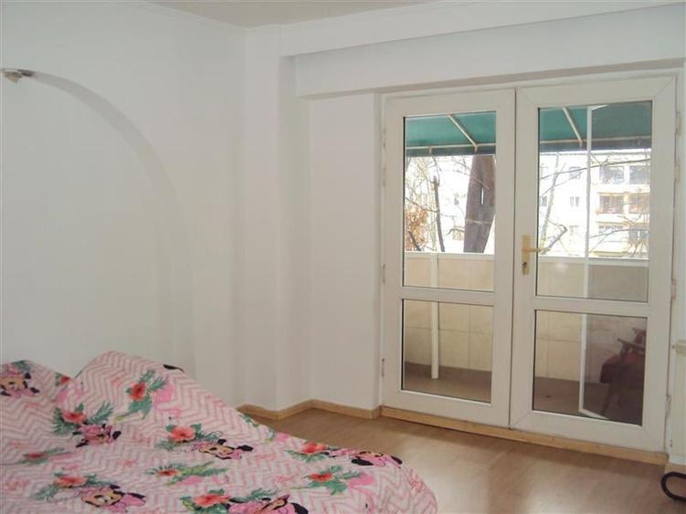 Apartament 4 camere,et 2, 3 balcoane, boxa, parcare, zona Teatru - 8