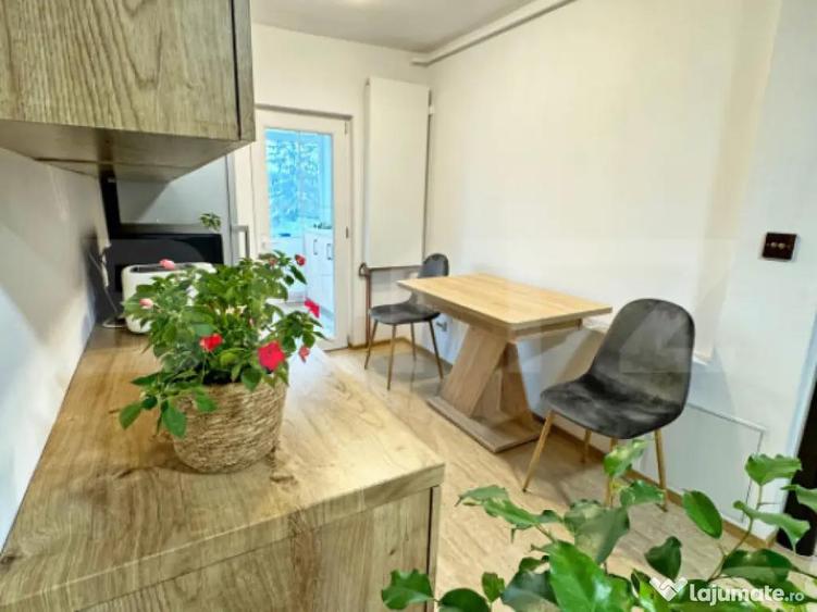 Apartament, 2 camere decomandat, zona centrala - 7