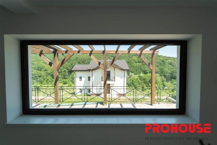 Luncani- vila noua- proiect deosebit langa padure! - 6