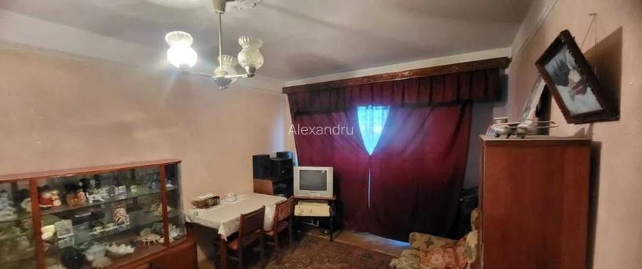 Apartament cu 3 camere in Micro 18