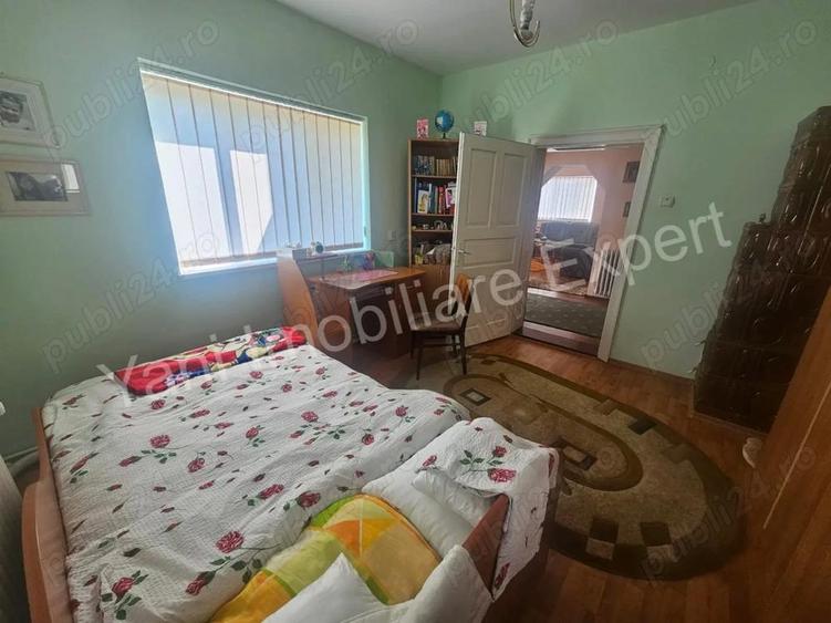 Casa + 6100 mp teren de vanzare in comuna Cepari, sat Urluie?ti, jude? Arge?. - 9