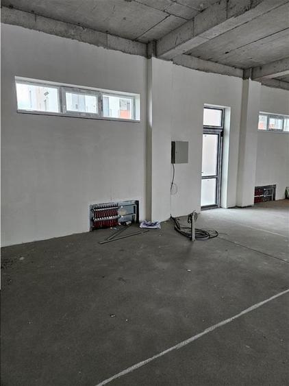 Spatiu Comercial - 200 mp - Showroom - Servicii - Clinica Medicala - 9