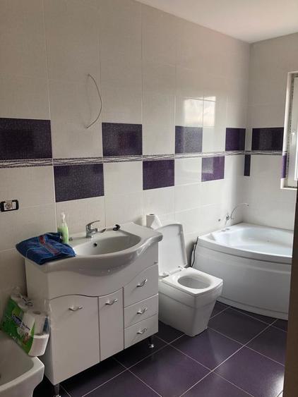 Comision 0 - Casa cu spatiu comercial si teren de 2877 m2 in Glimboca - 6