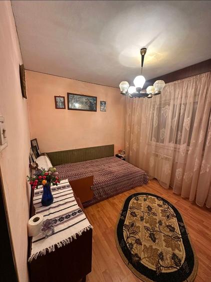 OPORTUNITATE – APARTAMENT NĂVODARI - 1