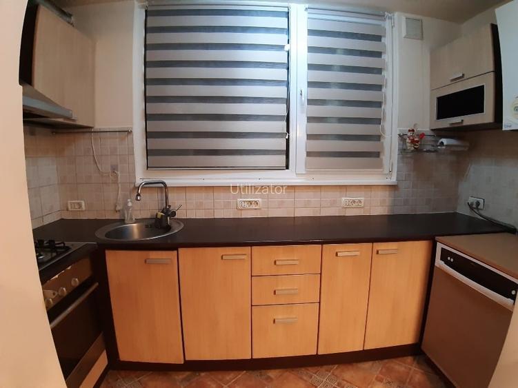 Vând urgent apartament 4 camere, 124.000 €,negociabil